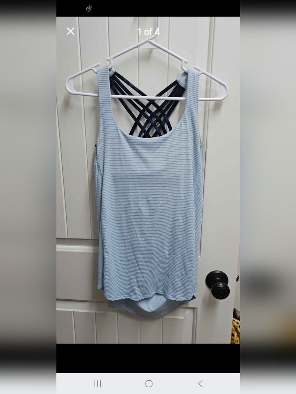 Lululemon Light Blue Strappy Sports Bra sz 4